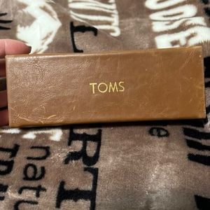 Toms Glasses Case